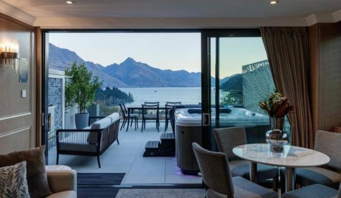 The Carlin Boutique Hotel Queenstown Bagian luar foto